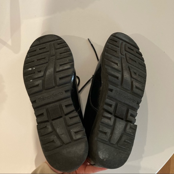 ✨Free with Purchase✨ Franco Sarto patent shoe - Picture 3 of 3